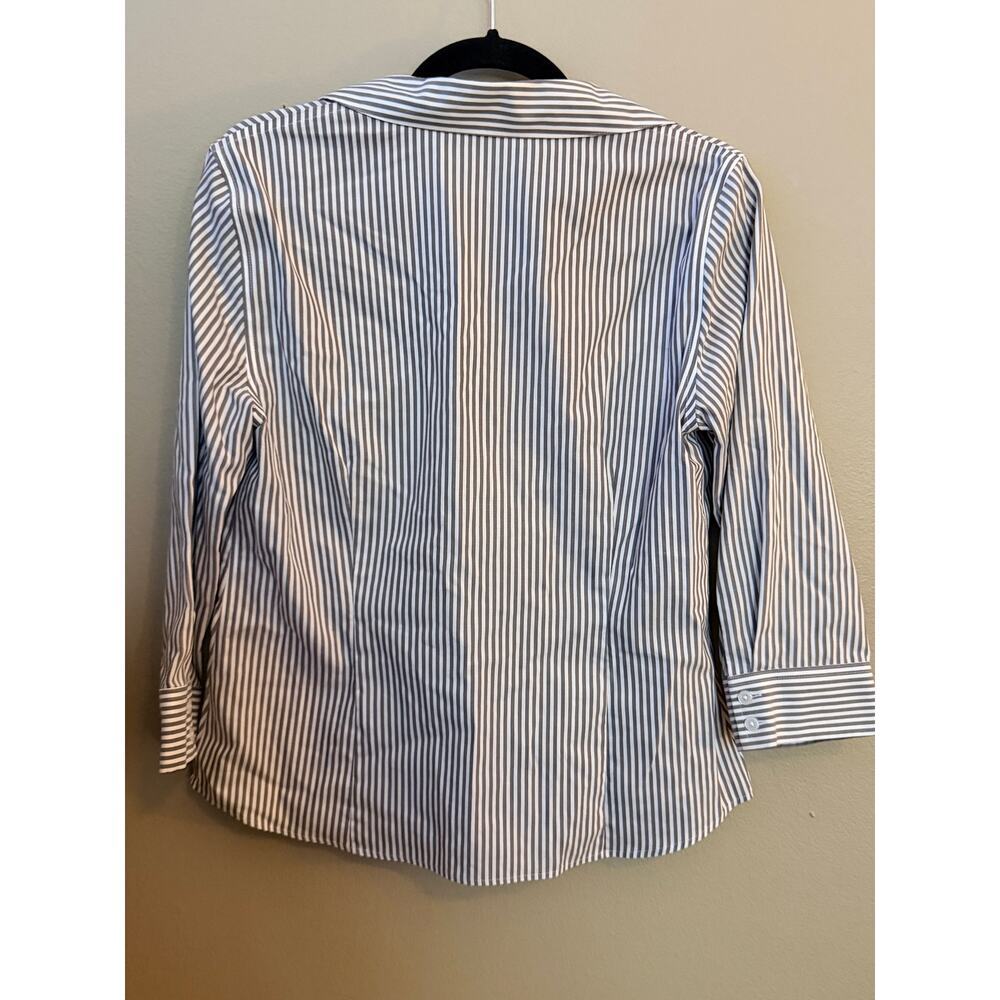 Anne Klein Pinstripe Button Front Blouse Gray White Women’s Medium - Picture 8 of 12